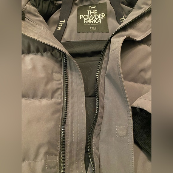 TNA Powder Parka 2XS (Winter Jacket) - Picture 10 of 16
